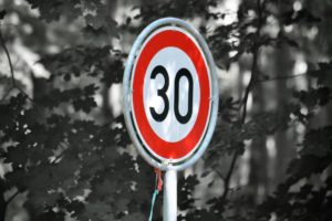 Tempo 30 Schild